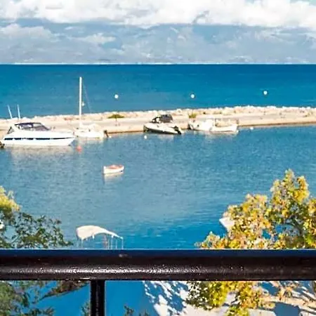 Otel Akroyali
