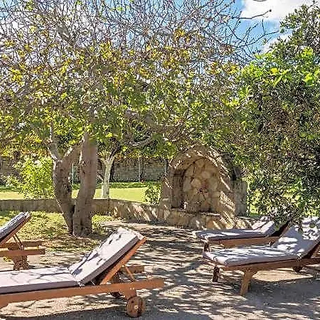 Akroyali Otel Longá