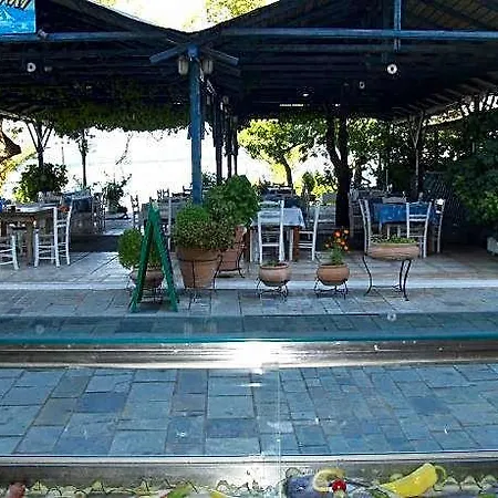 Otel Akroyali